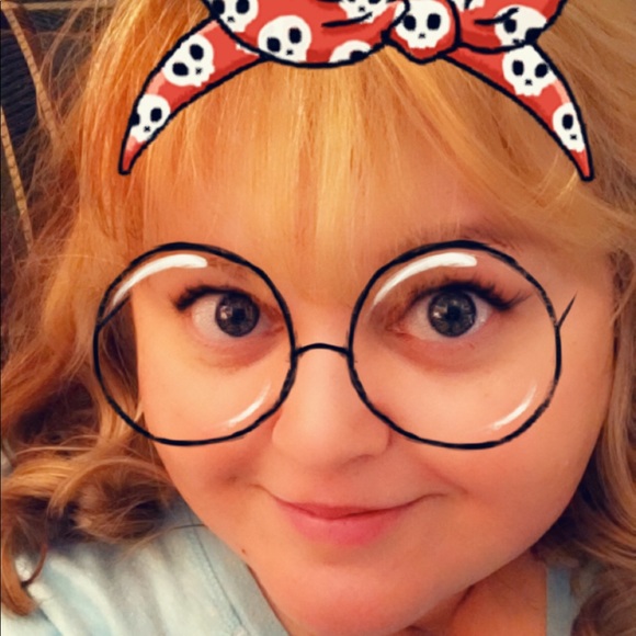 Meet your Posher, Jenny - Picture 4 of 5